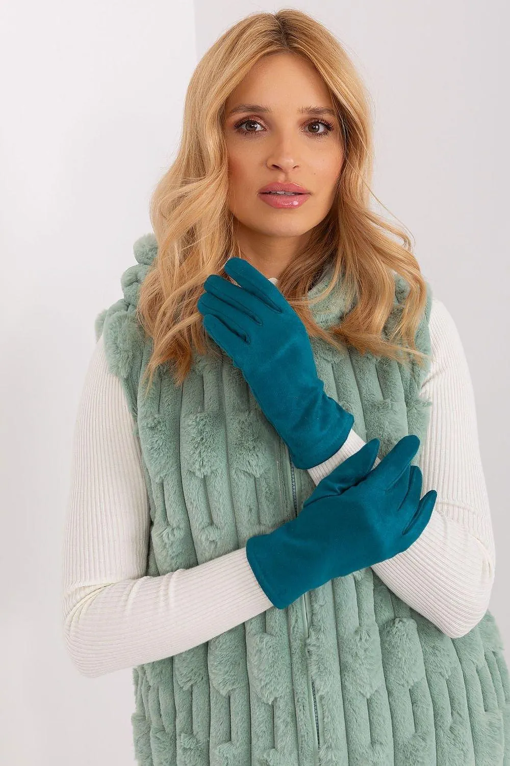 AT Gloves model 191080