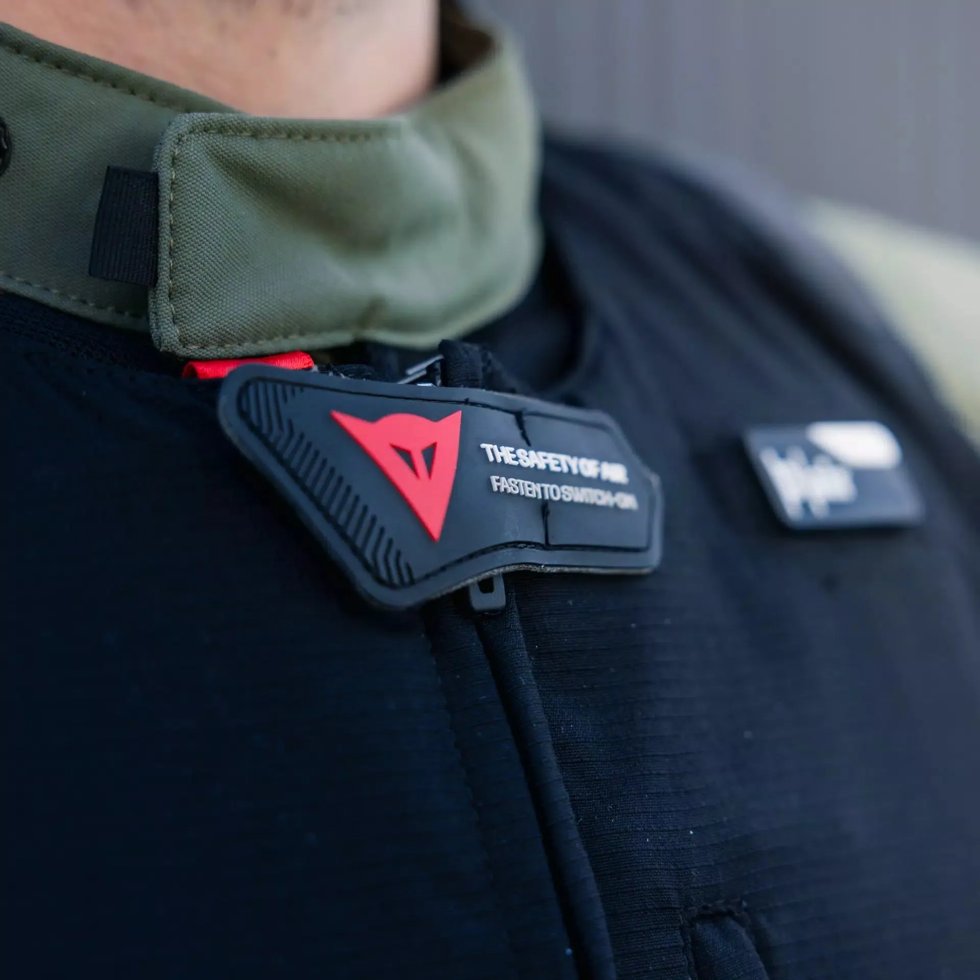 DAINESE PRO SMART AIR MOTORCYCLE AIRBAG VEST