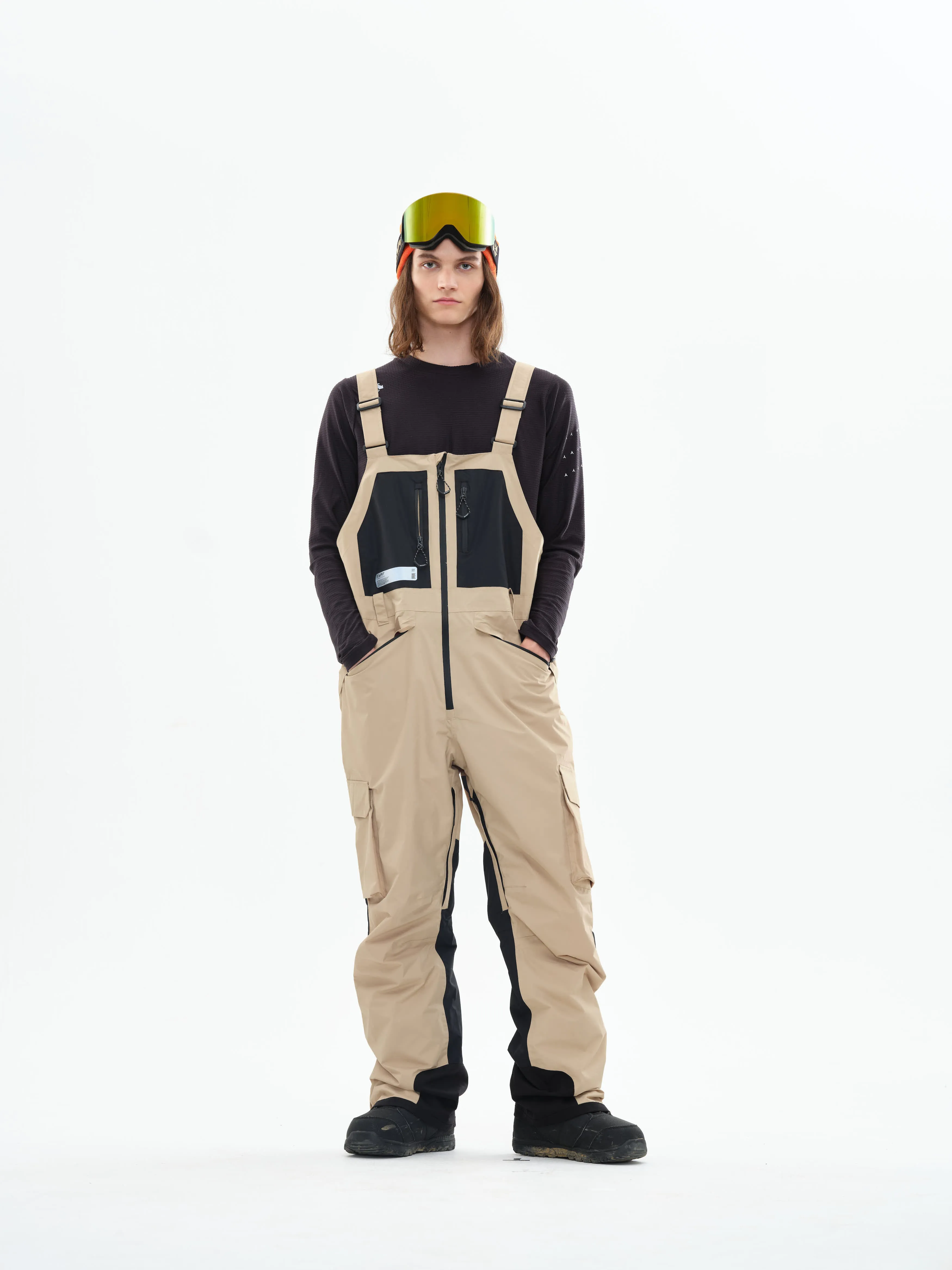 Iconic 23 Ski/Snowboard Bib Pants Women Khaki