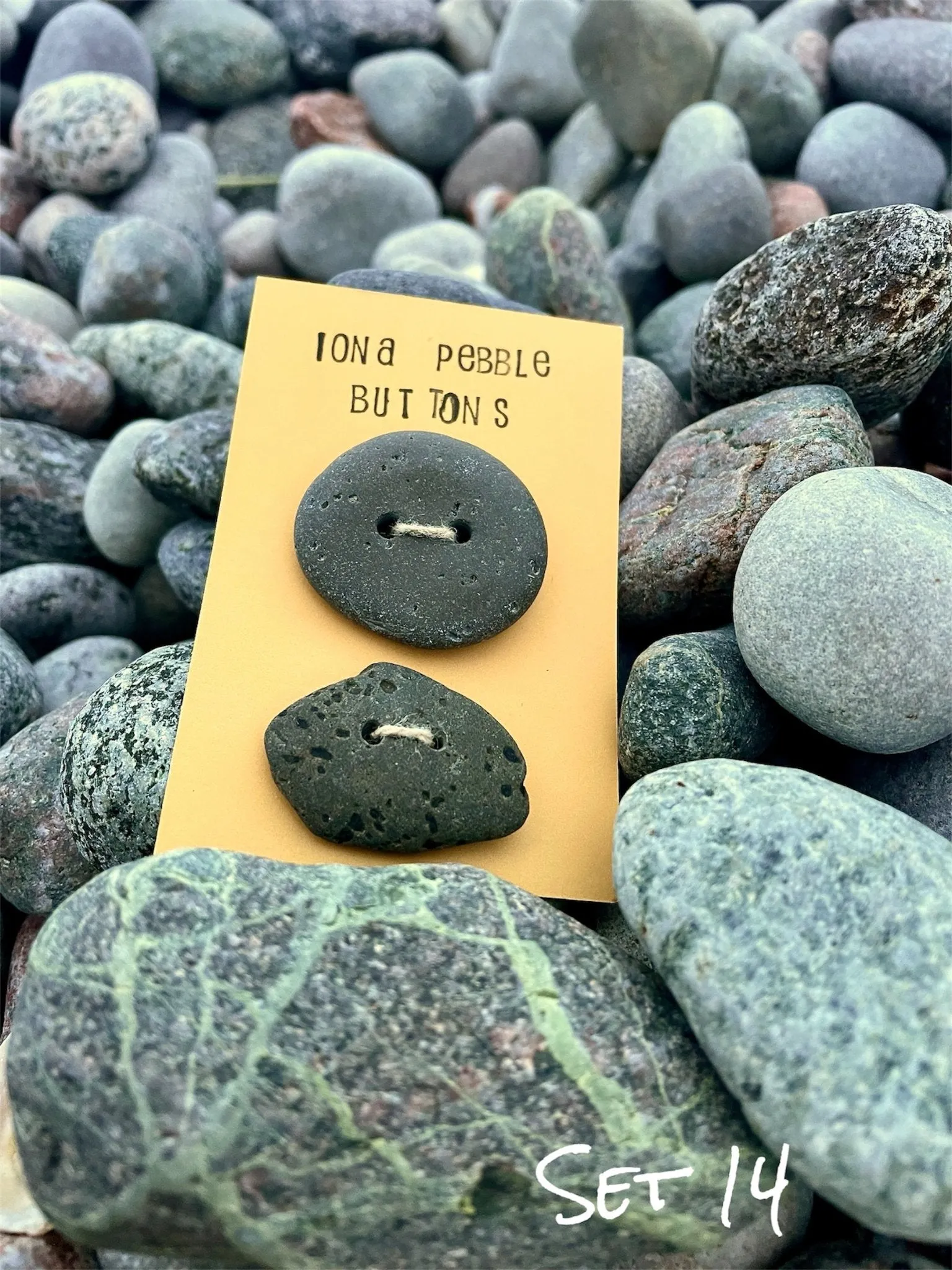 Iona Beach Pebble Buttons