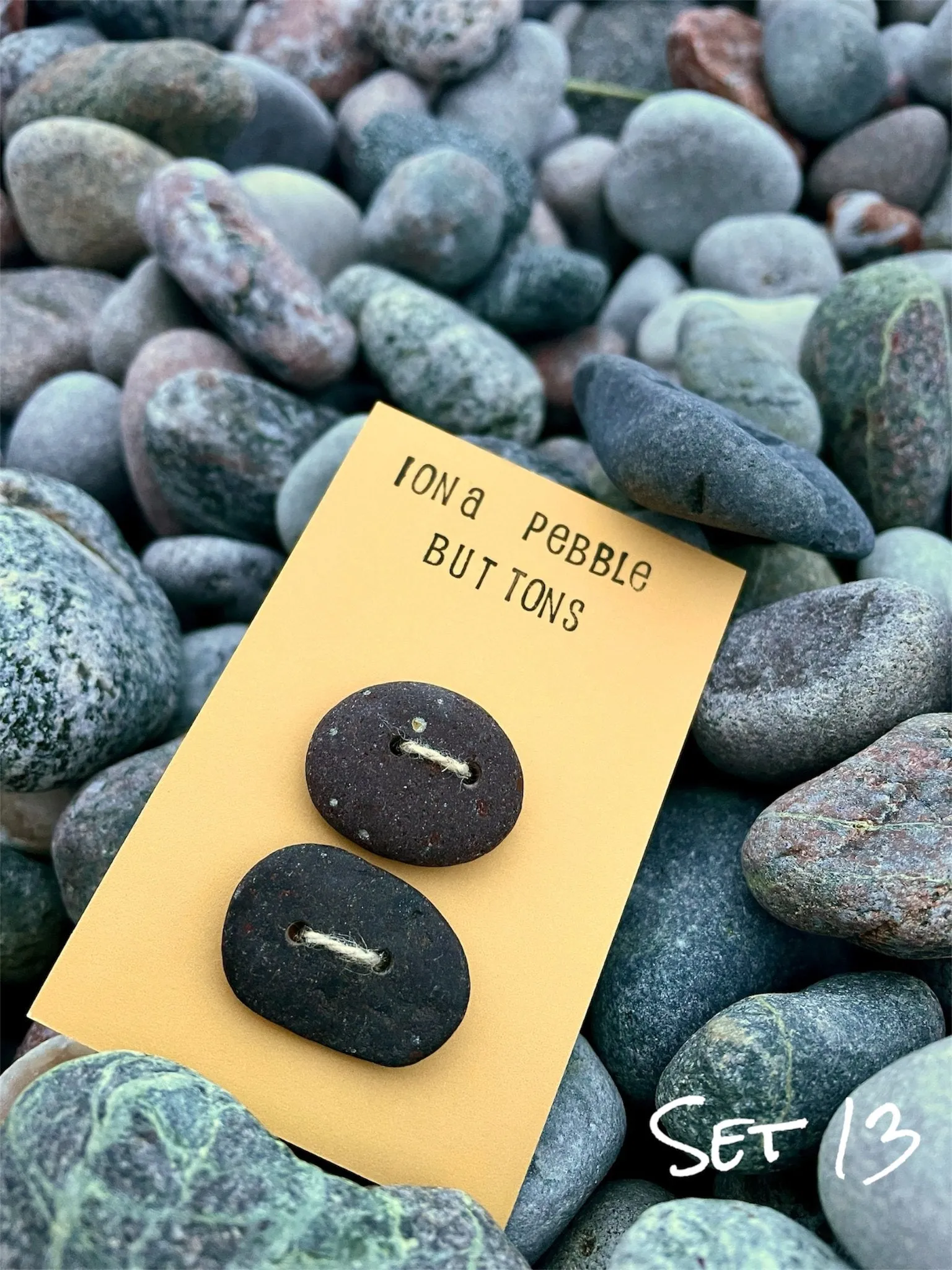 Iona Beach Pebble Buttons