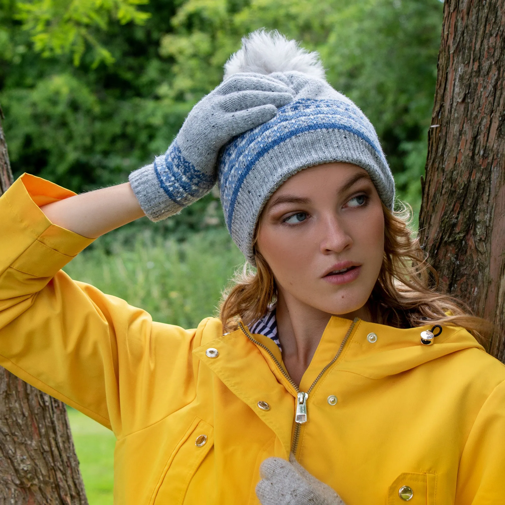 Women’s Jacquard Fair Isle Knitted Bobble Hat