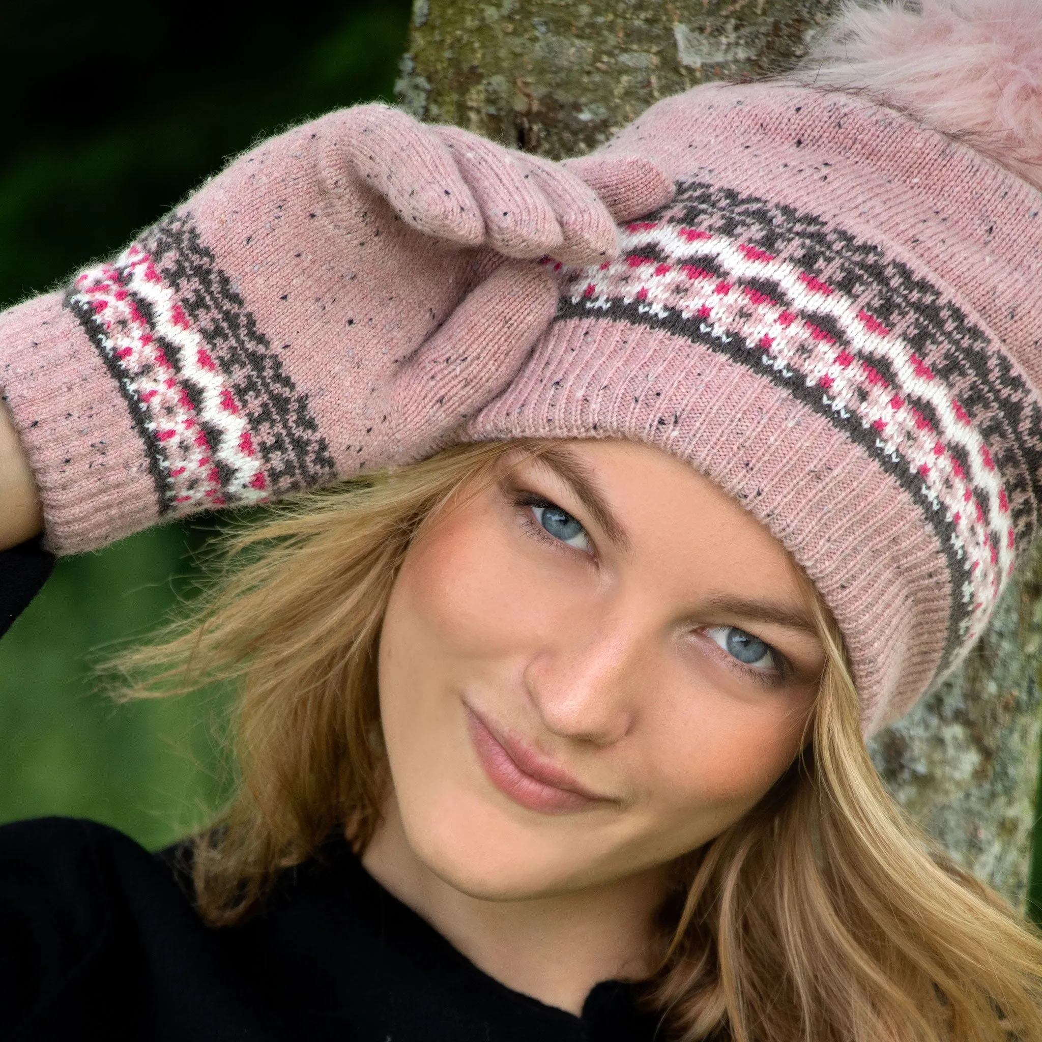 Women’s Jacquard Fair Isle Knitted Bobble Hat