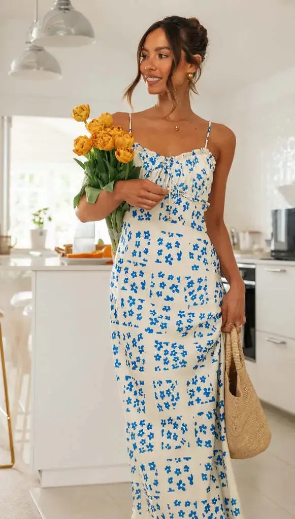 Women's Slim-Fit V-Neck Backless Printed Dress